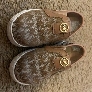 Size 7 Kids Michael Kors Slip Ons